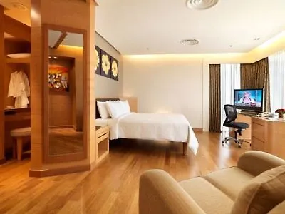 ホテル St Giles Gardens Residences クアラルンプール